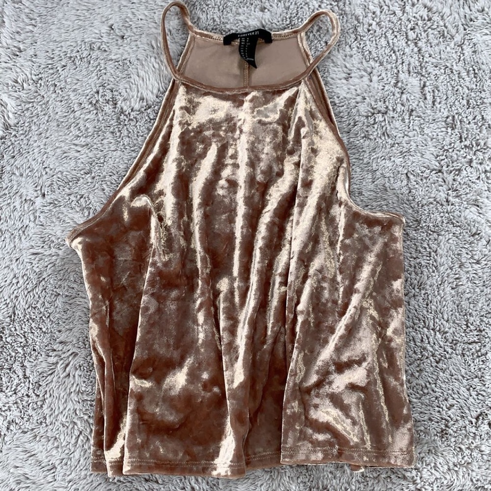 Forever 21 tank